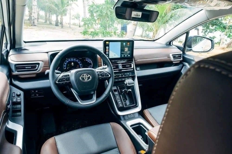 Đổi tên gọi tại VN, Toyota Innova Cross 2024 có giá bán dự kiến từ 900 triệu – 1,1 tỷ đồng