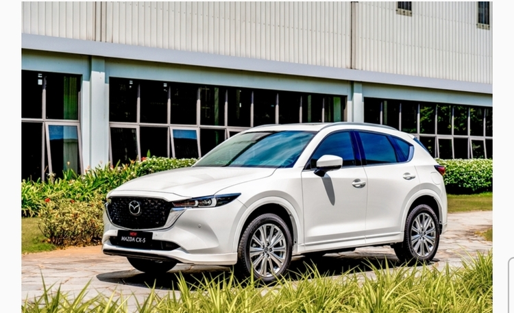 Mazda CX-5 2023 ra mắt khách Việt, giá tốt một cách khó tin từ 749-869 triệu đồng