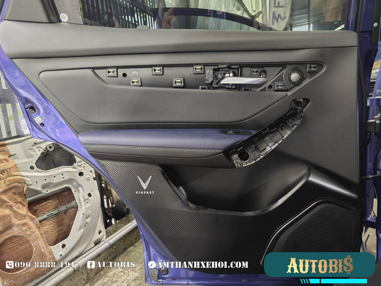 VinFast VF8 Nâng Cấp Âm Thanh Toàn Diện Với Cấu Hình Thương Hiệu Audible Physics, Focal & Cách Âm Thương Hiệu Vibrofiltr Tại Autobis