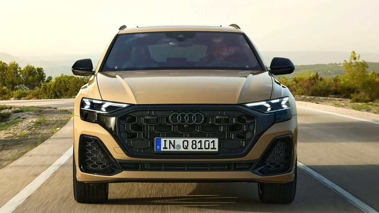 audi-q8-2023 (3).jpg