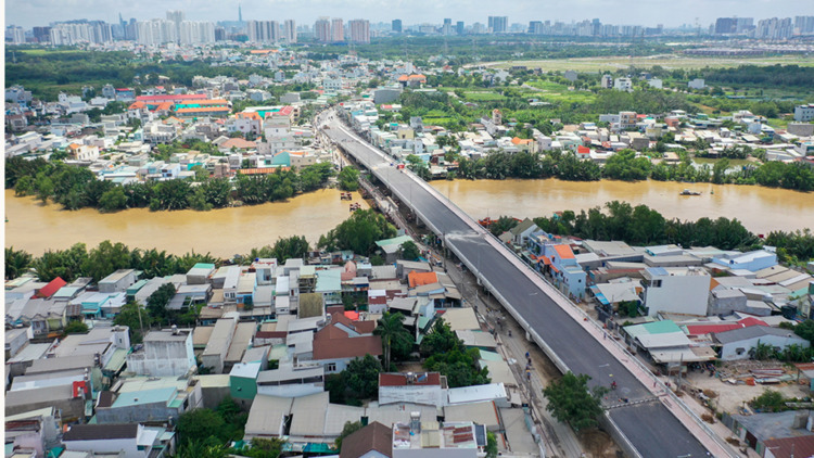 Thông xe cầu gần 600 tỉ đồng sau hơn 20 năm, giải cứu "kẹt xe" ở cửa ngõ phía Nam TP HCM