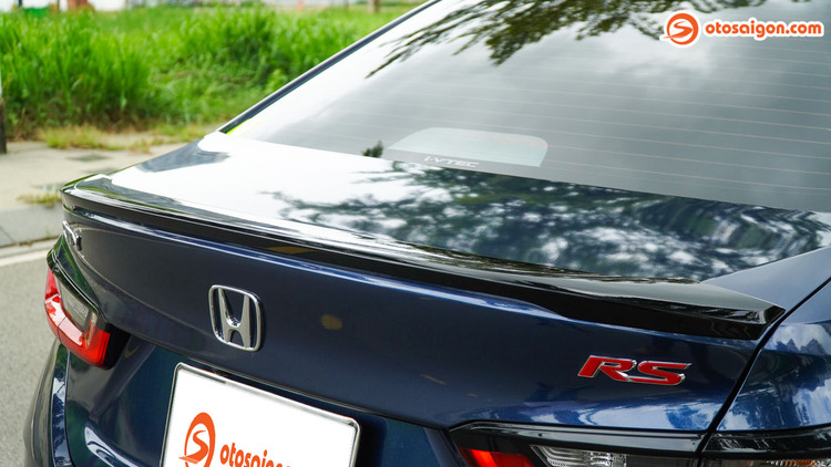 Đánh giá xe Honda City RS 2023 – Hoàn thiện và đáng mua với Honda SENSING và Honda CONNECT