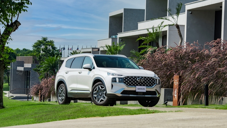 Hyundai Santa Fe.jpg Hyundai Santa Fe.jpg
