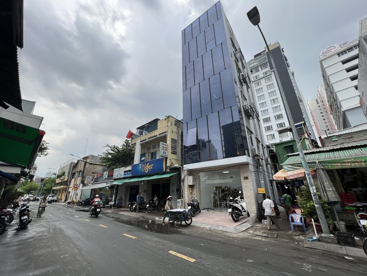 Sài Gòn: Có bác nào bị ngộp cần giải cứu BĐS không? Sài Gòn: Có bác nào bị ngộp cần giải cứu BĐS không?