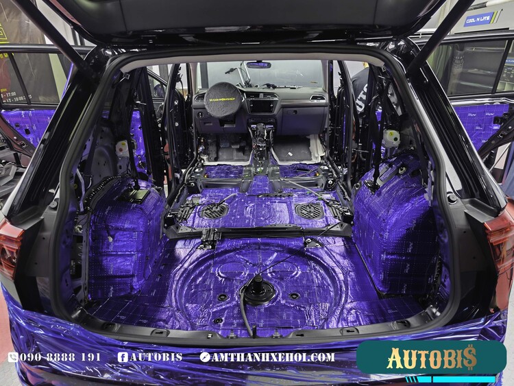 Volkswagen Tiguan Thi Công Cách Âm Thương Hiệu DrARTEX Dòng Cao Cấp Pallium & Armor Tại Autobis Volkswagen Tiguan Thi Công Cách Âm Thương Hiệu DrARTEX Dòng Cao Cấp Pallium & Armor Tại Autobis