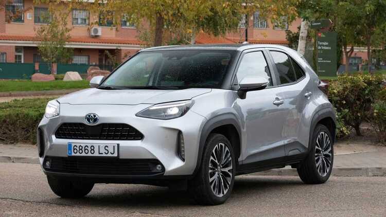 Chốt giá từ 730 triệu đồng, Toyota Yaris Cross ra mắt khách Việt với 2 phiên bản, có cả TSS và Hybrid