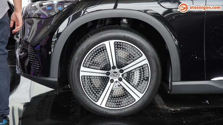 os-mercedes-benz-eqe-500-4matic-7.jpg os-mercedes-benz-eqe-500-4matic-7.jpg