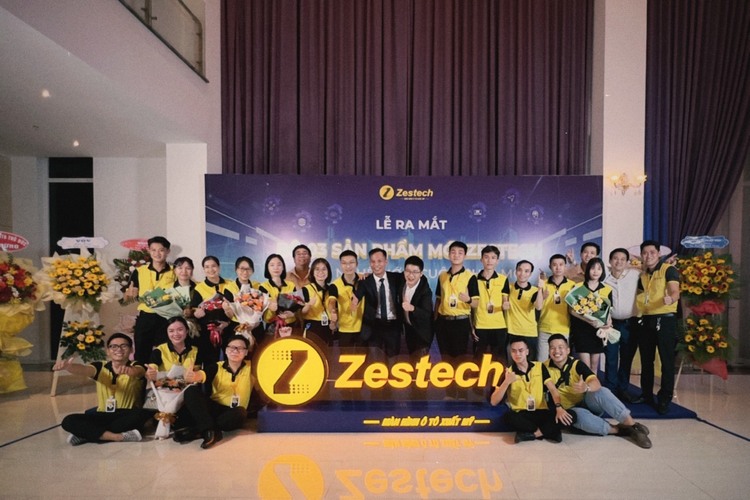 Ra mắt bộ 3 màn hình ZX10 thế hệ mới, Zestech khẳng định vị thế dẫn đầu thị trường màn hình ô tô Việt Nam