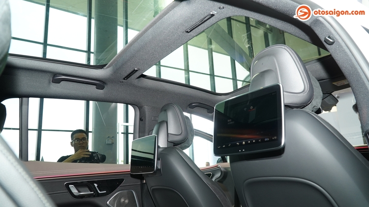 Mercedes EQS 500 4MATIC có giá 4,999 tỷ đồng: SUV chạy điện đắt nhất của Mercedes có gì hấp dẫn? Mercedes EQS 500 4MATIC có giá 4,999 tỷ đồng: SUV chạy điện đắt nhất của Mercedes có gì hấp dẫn?
