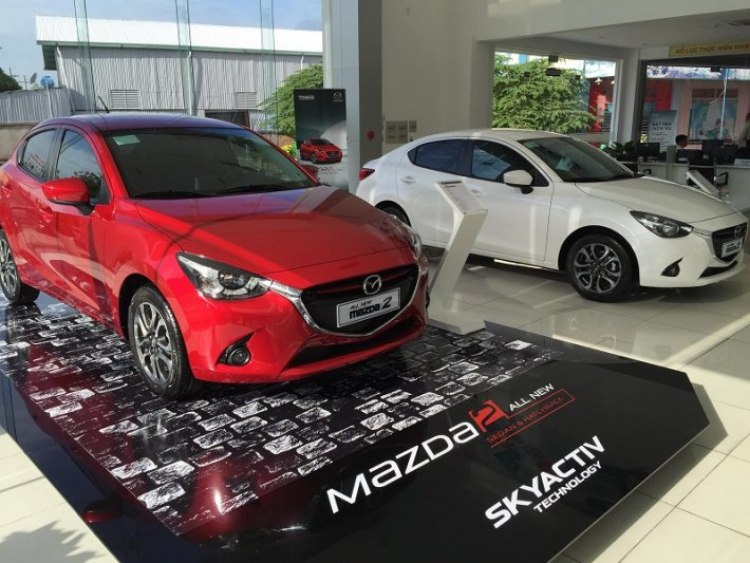 Mazda2 ra mắt đồng loạt khách hàng Nam Bộ