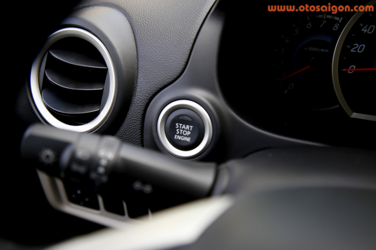 Đánh giá Mitsubishi Attrage: cực kì thực dụng Đánh giá Mitsubishi Attrage: cực kì thực dụng