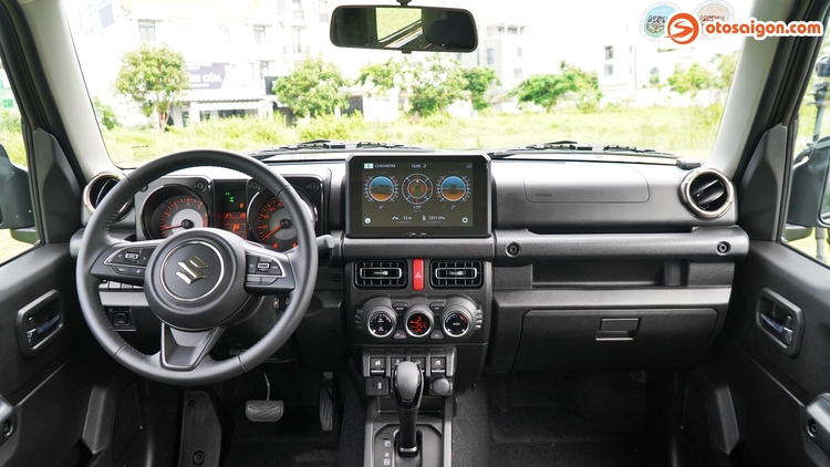 Suzuki Jimny tăng giá dự kiến đến 900 triệu đồng và thông báo nguồn cung hạn chế