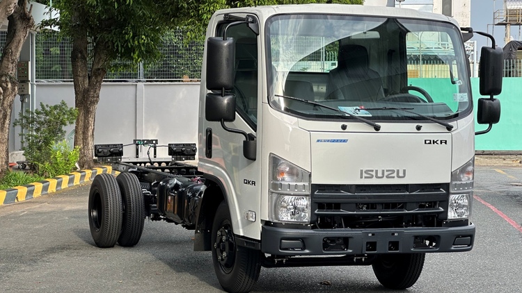 Triệu hồi gần 6.000 xe tải Isuzu QKR để khắc phục lỗi lắp đặt dây diện