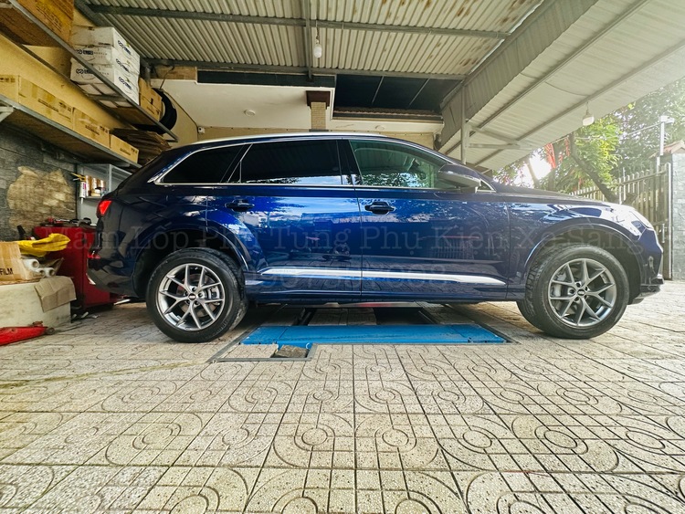 Audi Q7 và bộ mâm mới