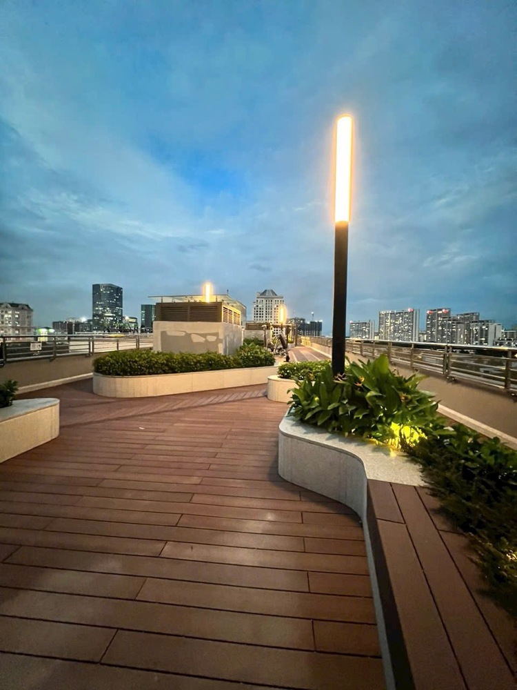 The Horizon ngay Hồ Bán Nguyệt, cách Crescent Mall vài phút đi bộ The Horizon ngay Hồ Bán Nguyệt, cách Crescent Mall vài phút đi bộ