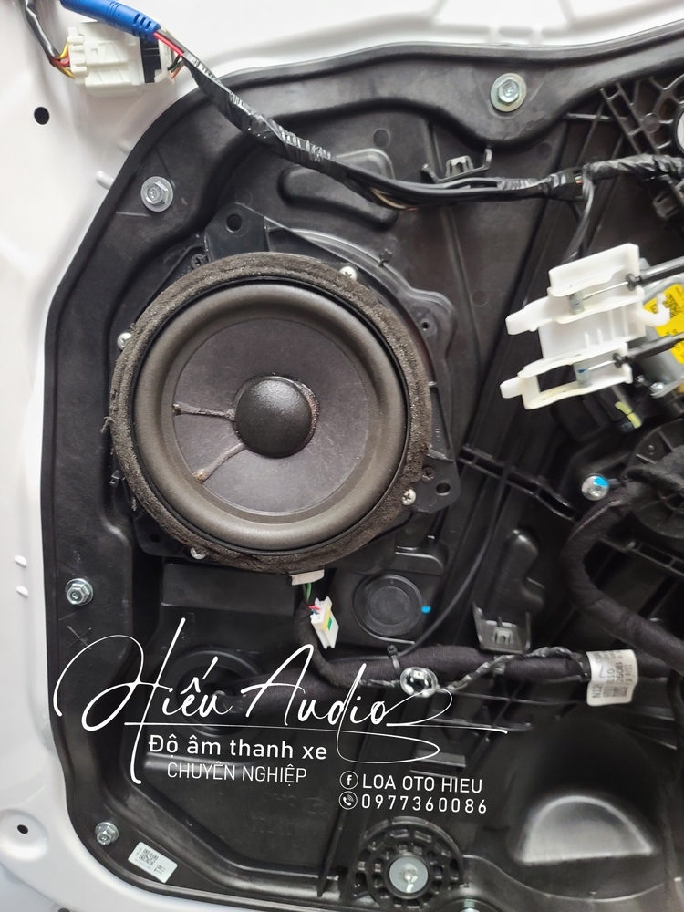 Hyundai Satafe nâng cấp âm thanh chuẩn.