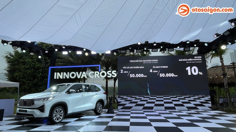 Toyota Innova Cross 2024 chốt giá từ 810-990 triệu đồng tại Việt Nam