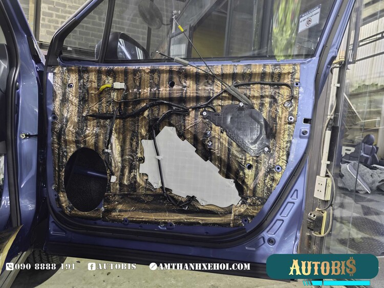 Subaru Forester Cách Âm Sàn & Cửa Với Thương Hiệu DrARTEX - Made In Russia Tại Autobis