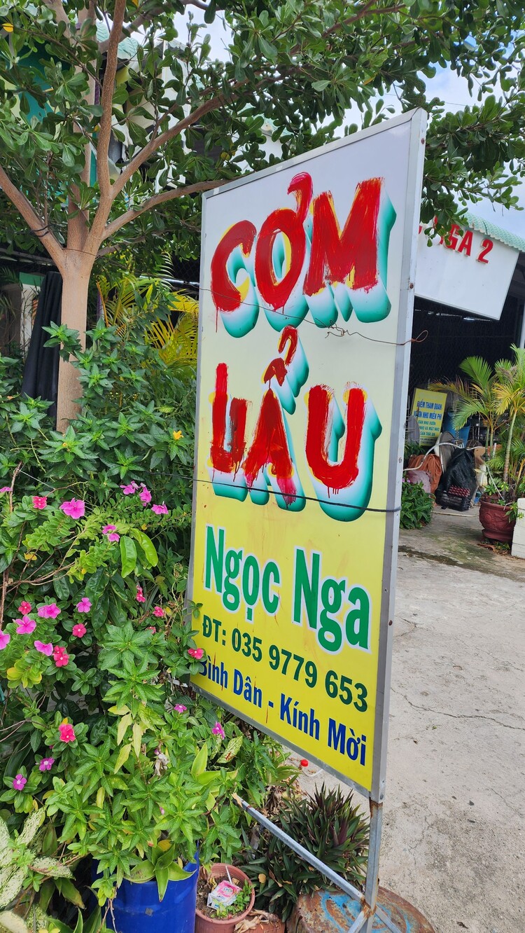 Camping Vịnh Vĩnh Hy, Hòn Đỏ, Công viên đá Ninh Thuận 2/9/2023 Camping Vịnh Vĩnh Hy, Hòn Đỏ, Công viên đá Ninh Thuận 2/9/2023