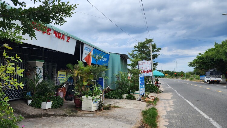 Camping Vịnh Vĩnh Hy, Hòn Đỏ, Công viên đá Ninh Thuận 2/9/2023 Camping Vịnh Vĩnh Hy, Hòn Đỏ, Công viên đá Ninh Thuận 2/9/2023