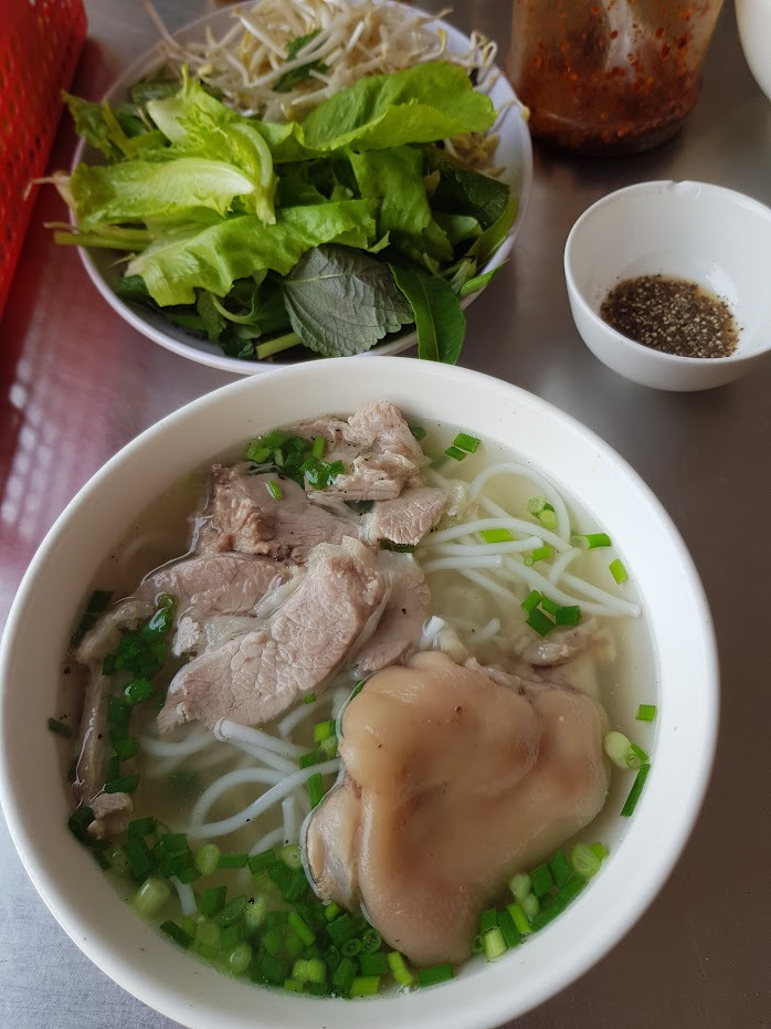 Các điểm ăn uống ngon trên toàn lãnh thổ Việt Nam Các điểm ăn uống ngon trên toàn lãnh thổ Việt Nam