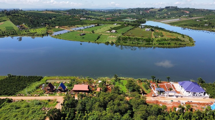 BĐS Đà Lạt- Mua đâu cách Đà Lạt, sân bay 20km?