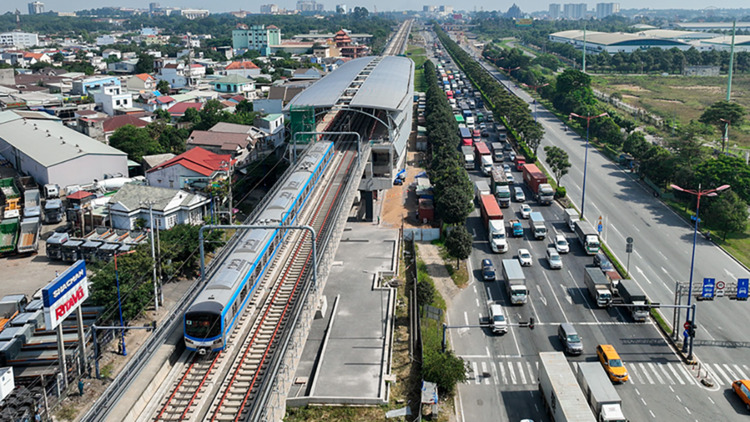 Gần 100 tỷ đồng đầu tư 67 nhà chờ, 196 trụ dừng xe buýt dọc tuyến metro Bến Thành - Suối Tiên