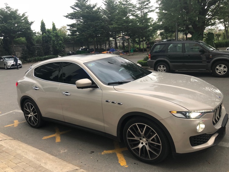 Bán BMW 530i MSport, 2021, 9k km