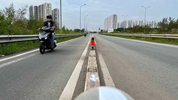 Đã bắt giữ người đàn ông trộm dải phân cách đường dẫn cao tốc TP HCM - Long Thành