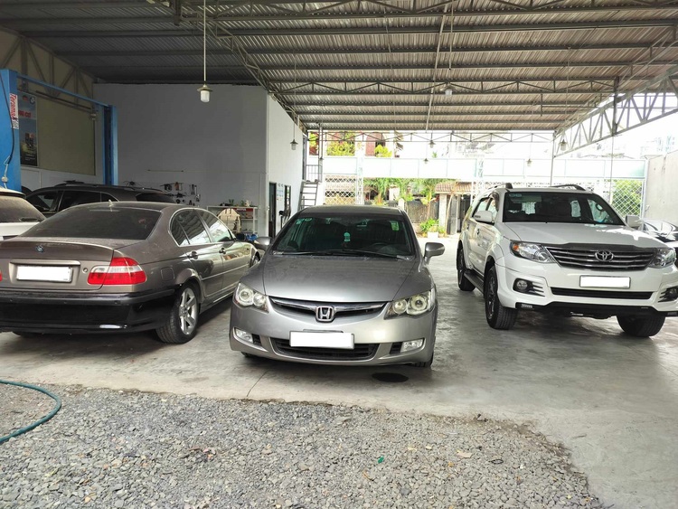 GARAGE TÍN PHÁT. 2/117 Đường Số 8,Bình Hưng Hòa,Bình Tân (Đối diện Aeon Tân Phú).