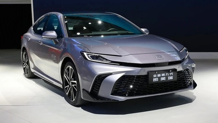 Toyota Camry 2025 TQ 1.jpg