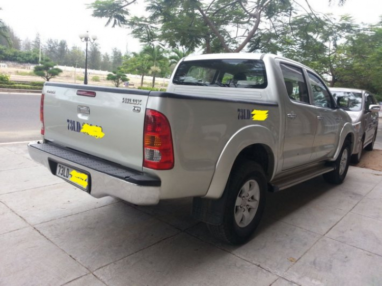 Dán số xe trên thùng Pickup