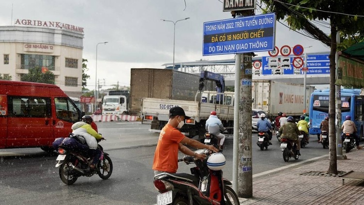 TP.HCM: Cảnh báo nguy cơ TNGT cuối năm trên tuyến Quốc lộ 22, huyện Củ Chi