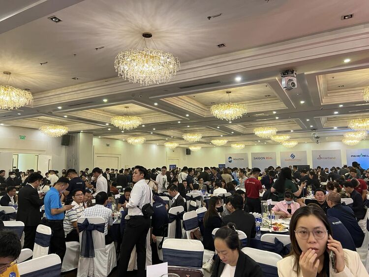 chot-coc-khang-dien_6.jpg chot-coc-khang-dien_6.jpg