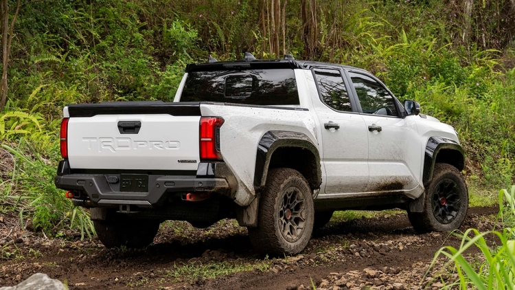 toyota-tacoma-trd-pro-2.jpg