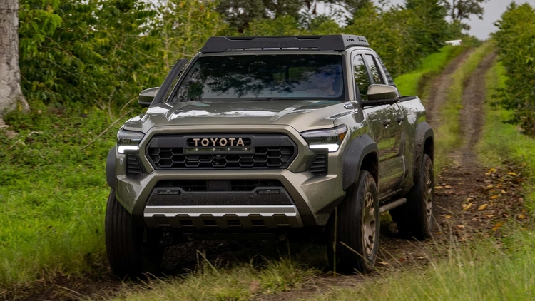 toyota-tacoma-trailhunter-3.jpg