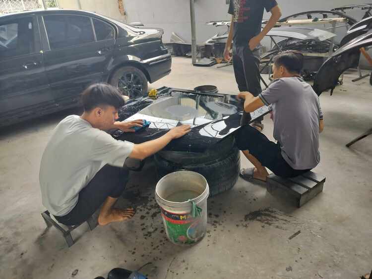 GARAGE TÍN PHÁT. 2/117 Đường Số 8,Bình Hưng Hòa,Bình Tân (Đối diện Aeon Tân Phú).