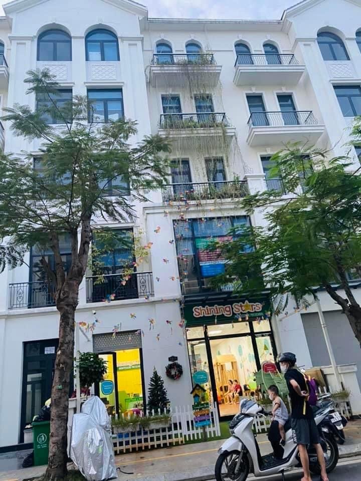 VINHOMES GRAND PARK QUẬN 9 LÀ CÁI “BẪY GẤU” CHO NHỮNG KHÁCH YÊU MÀU HỒNG! VINHOMES GRAND PARK QUẬN 9 LÀ CÁI “BẪY GẤU” CHO NHỮNG KHÁCH YÊU MÀU HỒNG!
