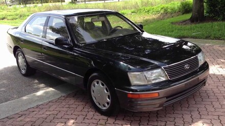 Lexus LS400 1995.jpg