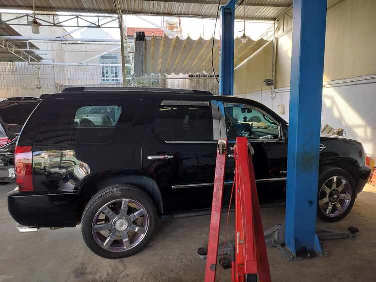 GARAGE TÍN PHÁT. 2/117 Đường Số 8,Bình Hưng Hòa,Bình Tân (Đối diện Aeon Tân Phú).