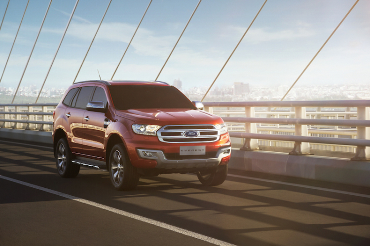 Xem trước Ford Everest 2016 chuẩn bị về Việt Nam