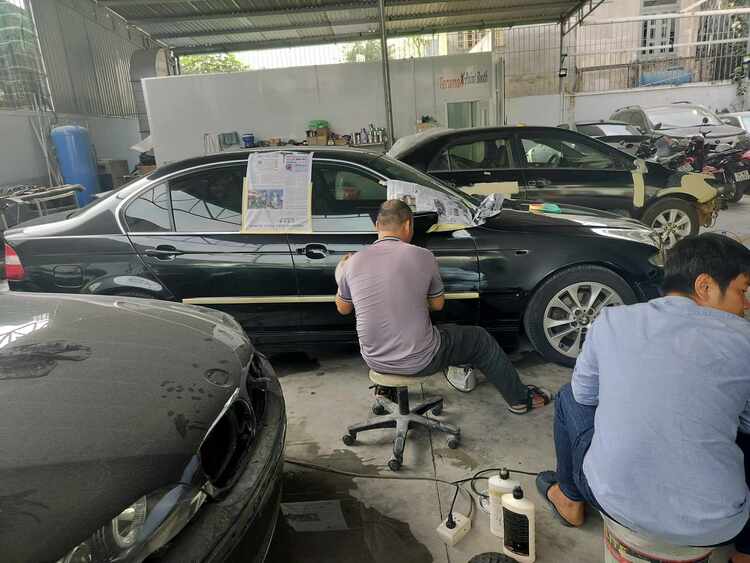 GARAGE TÍN PHÁT. 2/117 Đường Số 8,Bình Hưng Hòa,Bình Tân (Đối diện Aeon Tân Phú).