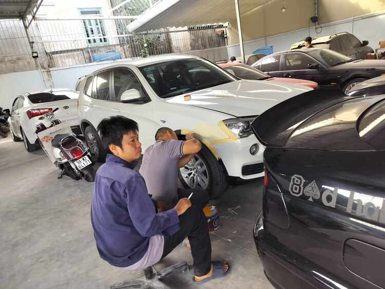 GARAGE TÍN PHÁT. 2/117 Đường Số 8,Bình Hưng Hòa,Bình Tân (Đối diện Aeon Tân Phú).