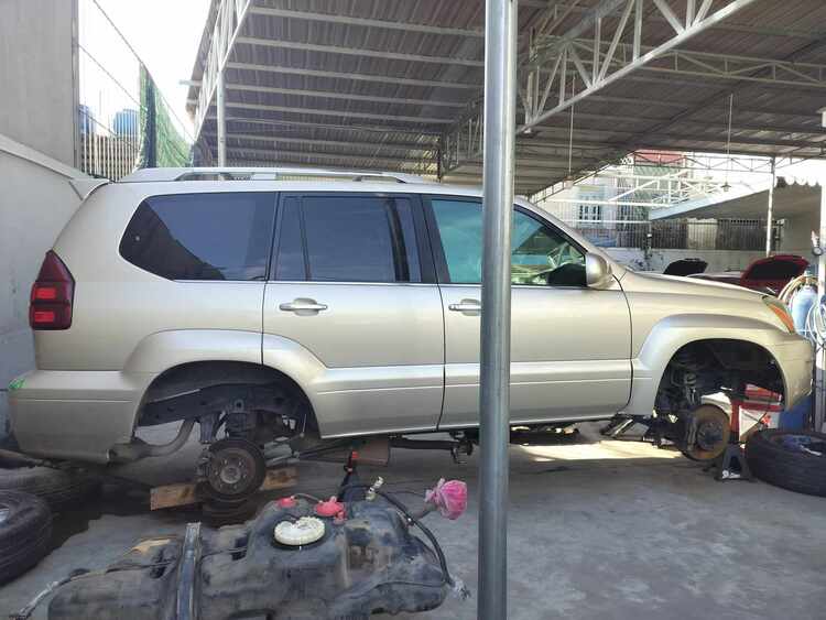 GARAGE TÍN PHÁT. 2/117 Đường Số 8,Bình Hưng Hòa,Bình Tân (Đối diện Aeon Tân Phú).