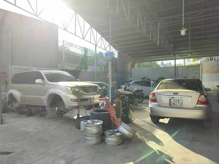 GARAGE TÍN PHÁT. 2/117 Đường Số 8,Bình Hưng Hòa,Bình Tân (Đối diện Aeon Tân Phú).