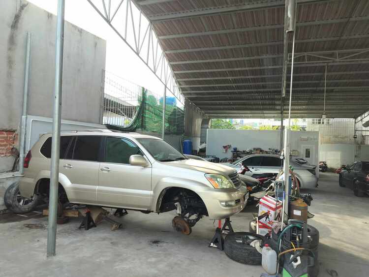 GARAGE TÍN PHÁT. 2/117 Đường Số 8,Bình Hưng Hòa,Bình Tân (Đối diện Aeon Tân Phú).