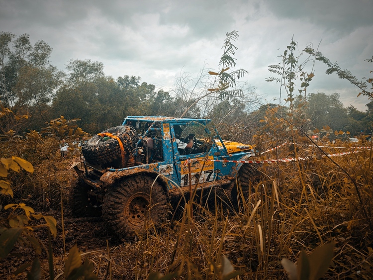 Đội Việt Nam chinh phục Rainforest Challenge 2023 tại Malaysia Đội Việt Nam chinh phục Rainforest Challenge 2023 tại Malaysia