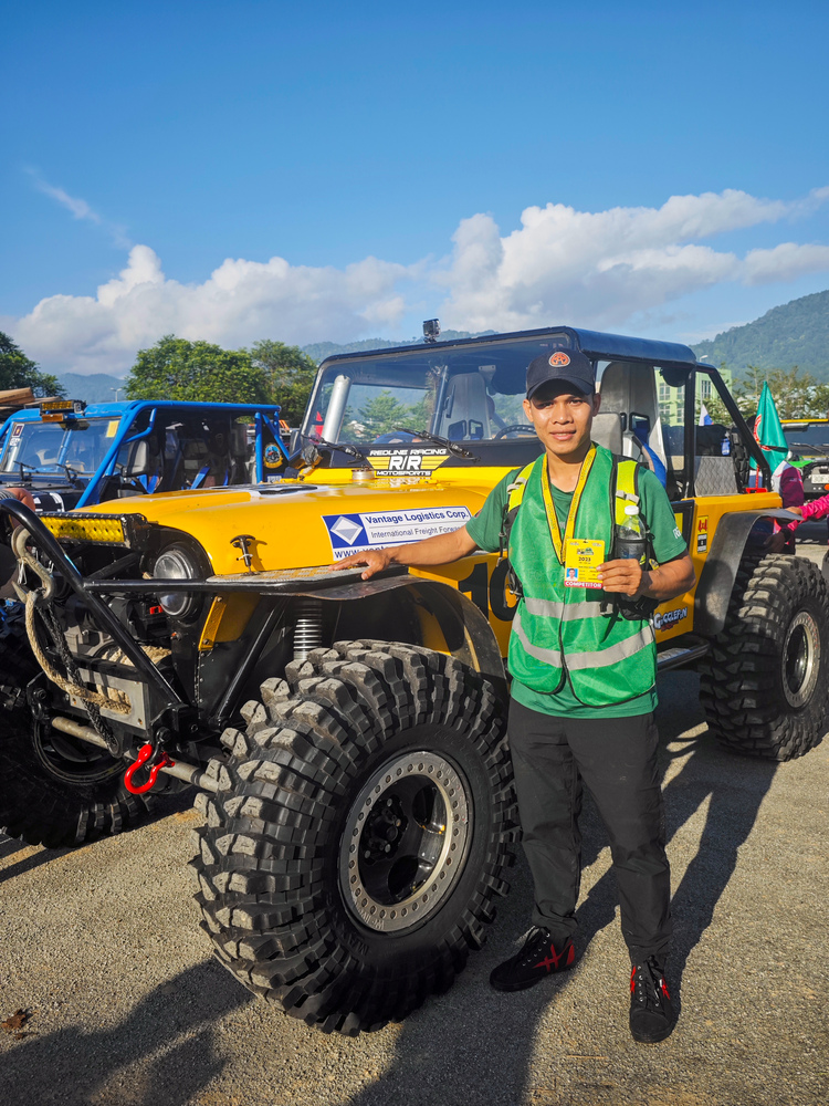 Đội Việt Nam chinh phục Rainforest Challenge 2023 tại Malaysia