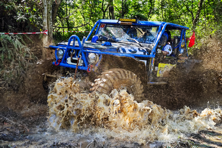 Đội Việt Nam chinh phục Rainforest Challenge 2023 tại Malaysia