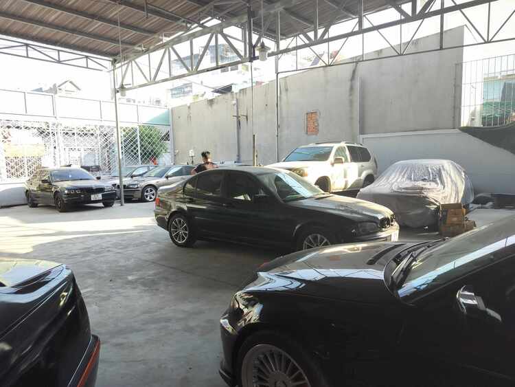 GARAGE TÍN PHÁT. 2/117 Đường Số 8,Bình Hưng Hòa,Bình Tân (Đối diện Aeon Tân Phú).